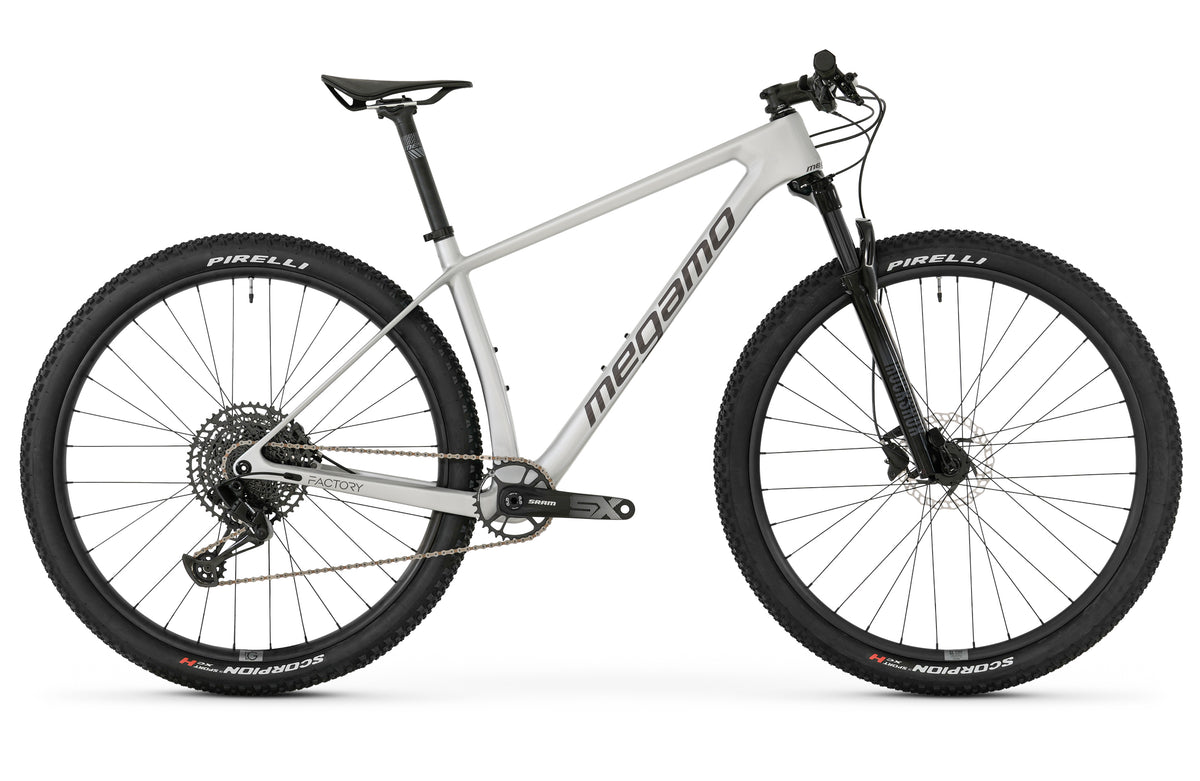 Megamo Factory 30 2026 Chrome